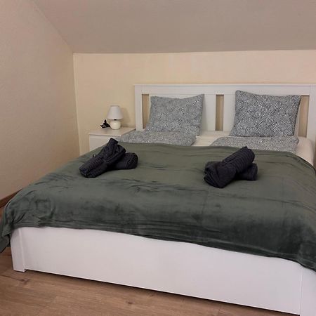 Airportmax Panzio Bed & Breakfast Vecsés Exterior foto